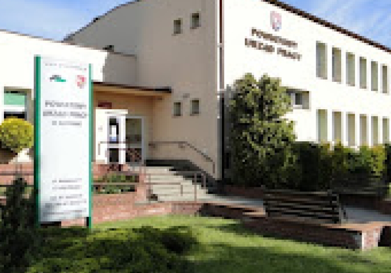 Informacja Powiatowego Urzędu Pracy w Złotowie dla osób biernych zawodowo